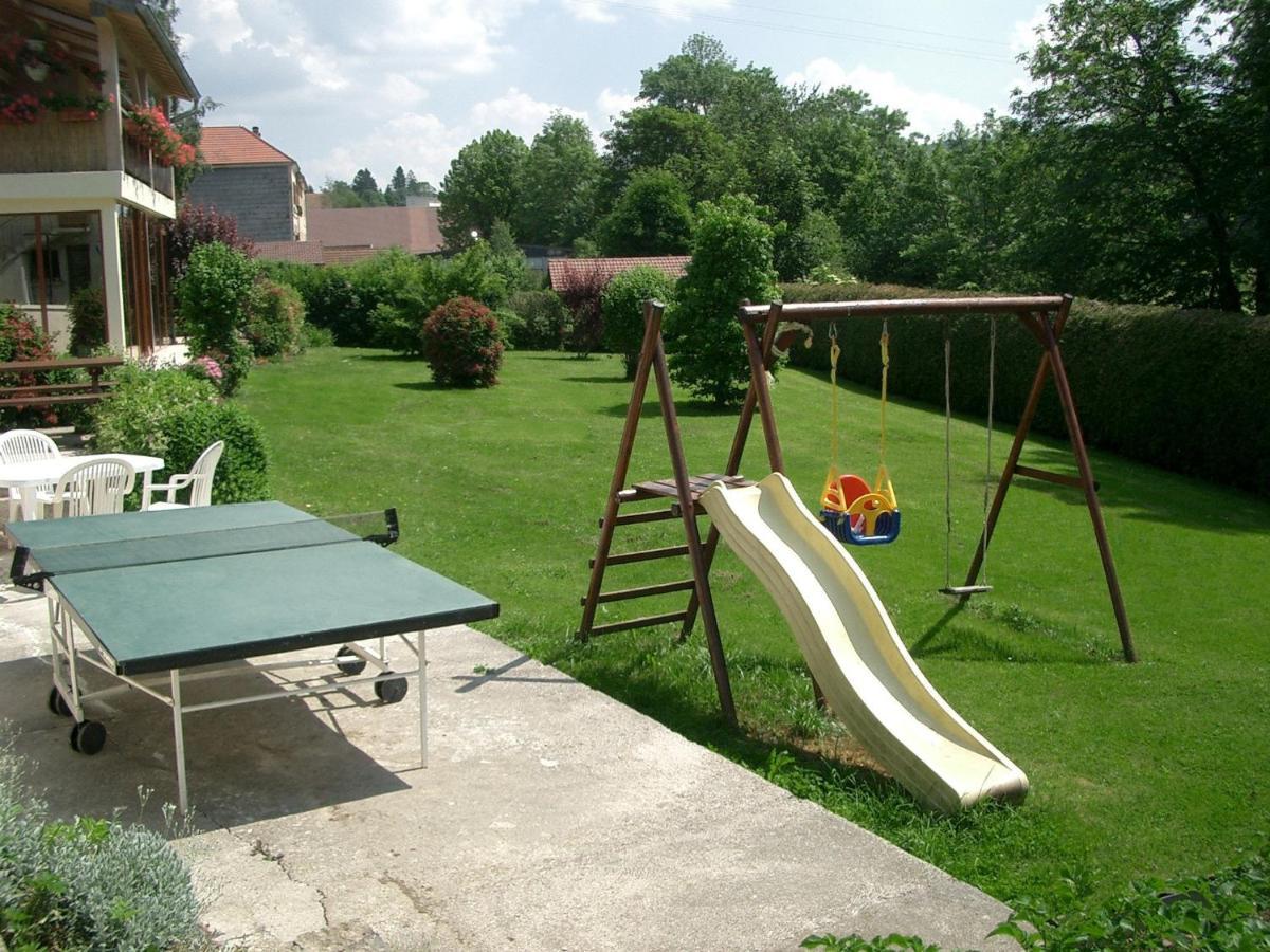 Gite 829 Montagnes Du Jura Avec Spa Et Sauna Classe 3 Etoiles Foncine-le-Haut Kültér fotó
