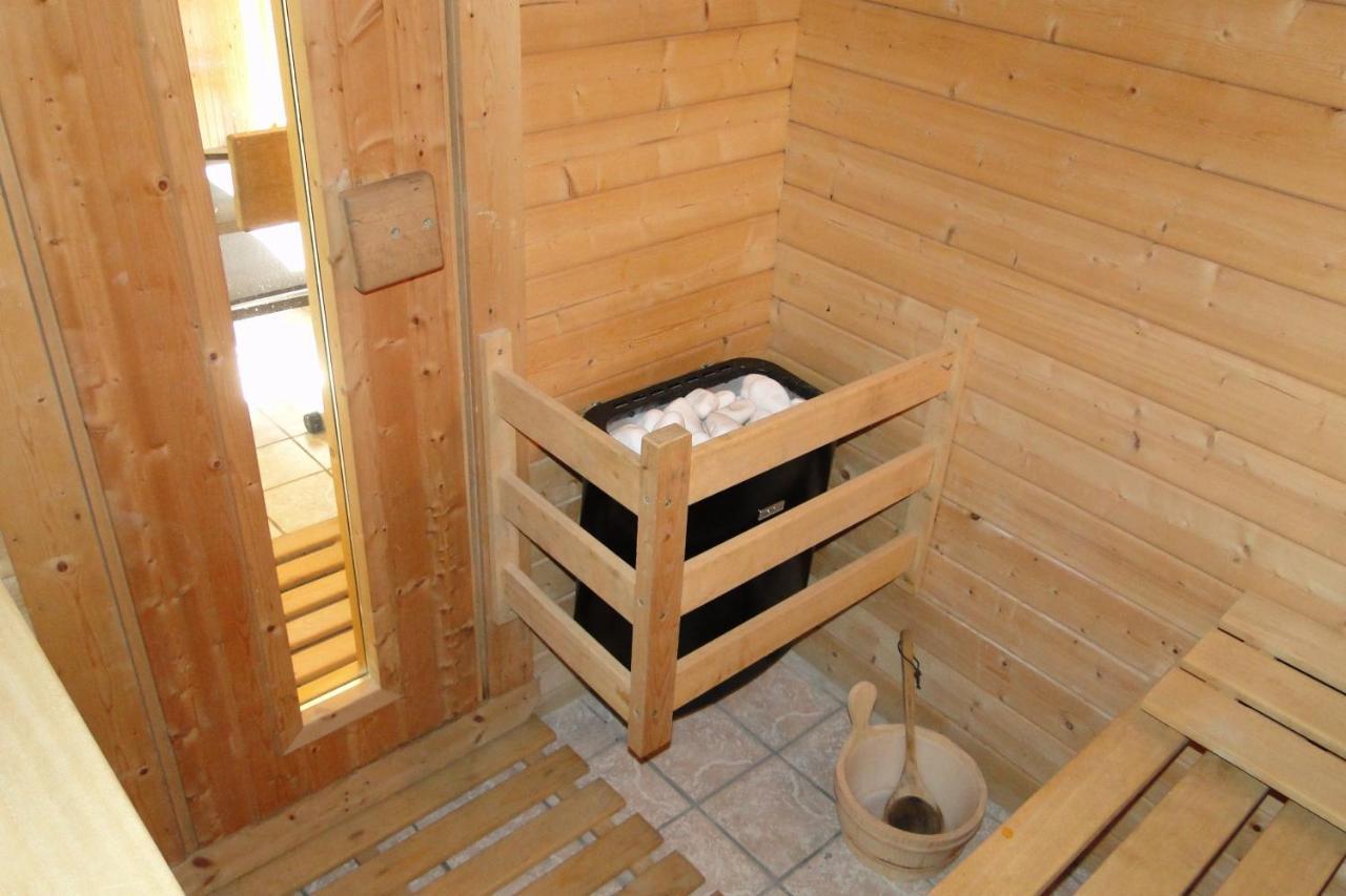 Gite 829 Montagnes Du Jura Avec Spa Et Sauna Classe 3 Etoiles Foncine-le-Haut Kültér fotó